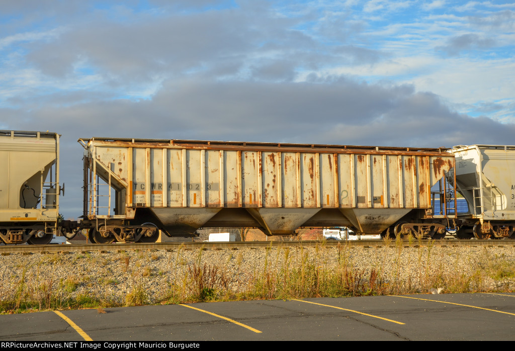 TCWR Covered Hopper